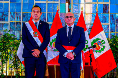 Ernesto Julio Álvarez Miranda como presidente del Consejo de Ministros